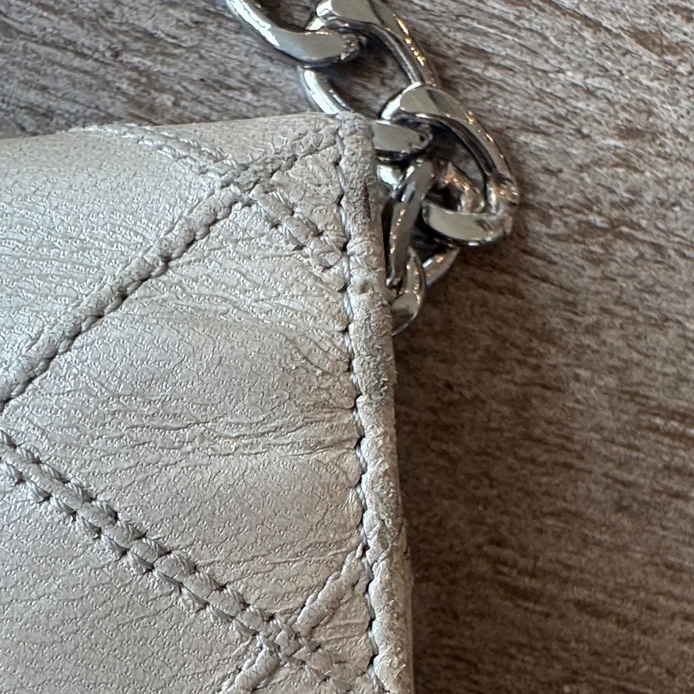 CHANEL Quilted Card Case Wallet in Beige Leather with Silver CC